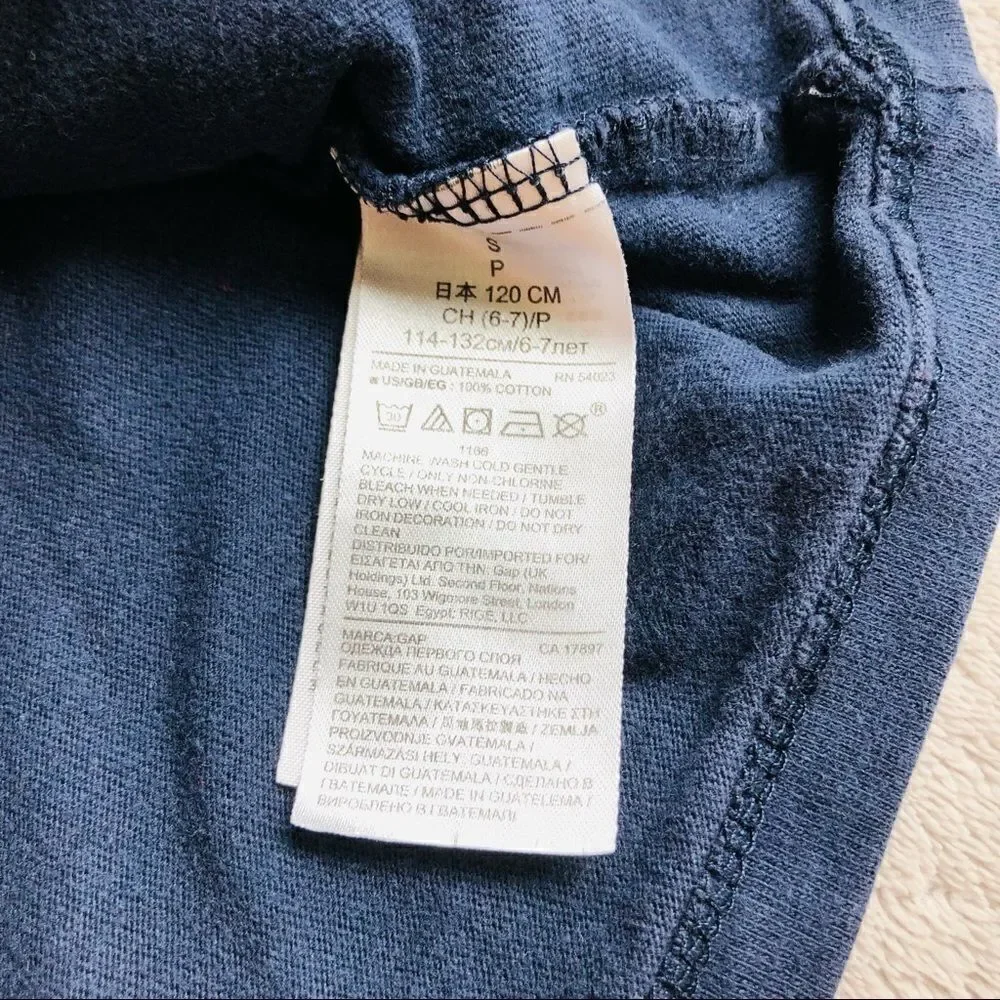 Gap Kids Raglan Long Sleeved Tees(lot of 2)